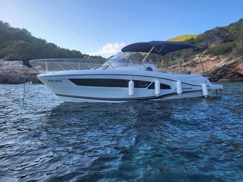 exterior-cap-camarat